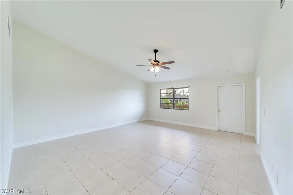1407 SW 16th Terrace Cape Coral FL 33991