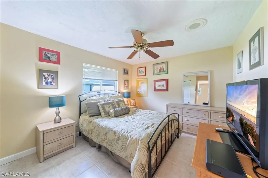 6270 Sea Grass Lane Naples FL 34116