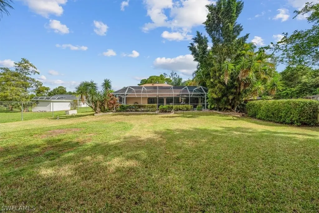 6270 Sea Grass Lane Naples FL 34116