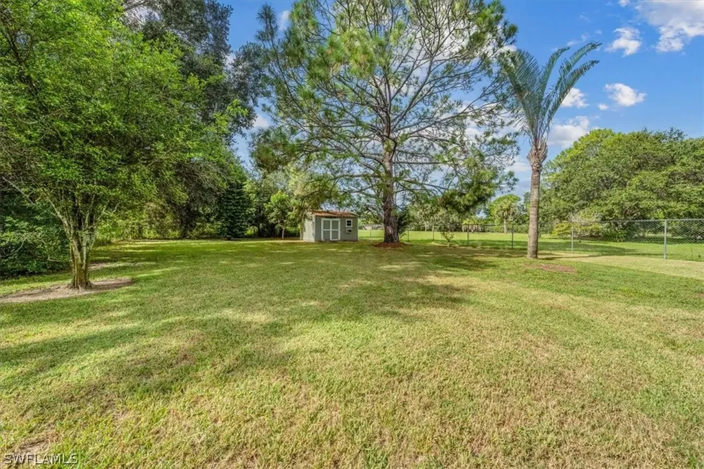 6270 Sea Grass Lane Naples FL 34116