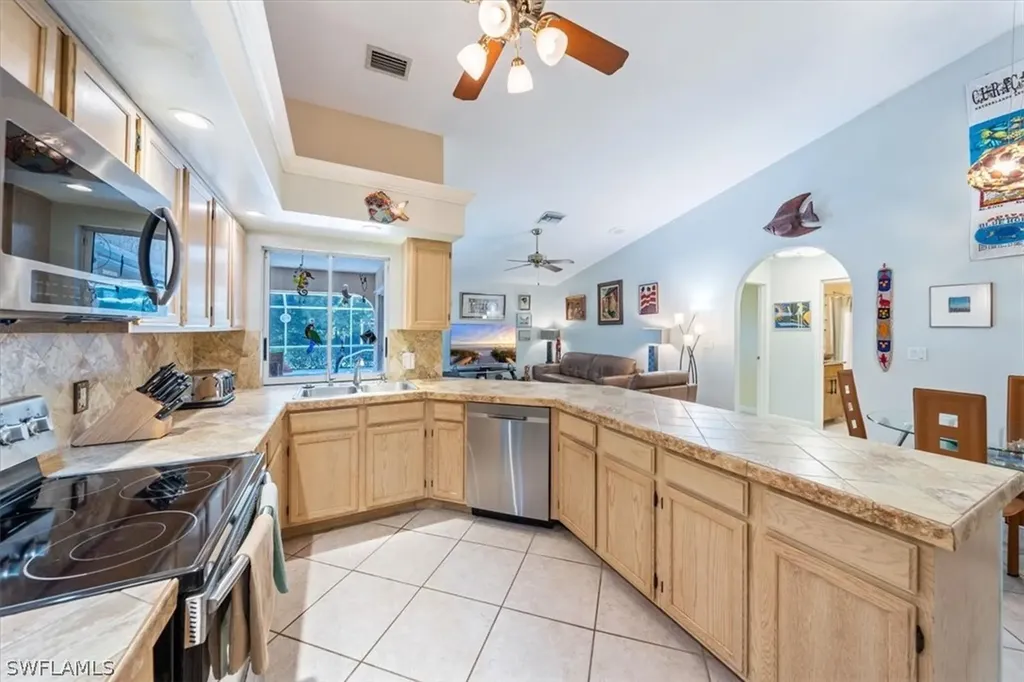 6270 Sea Grass Lane Naples FL 34116