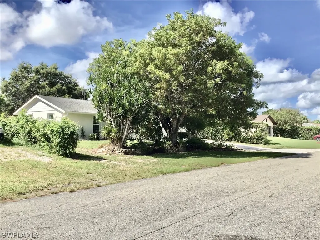 4518 28th Avenue SW Naples FL 34116
