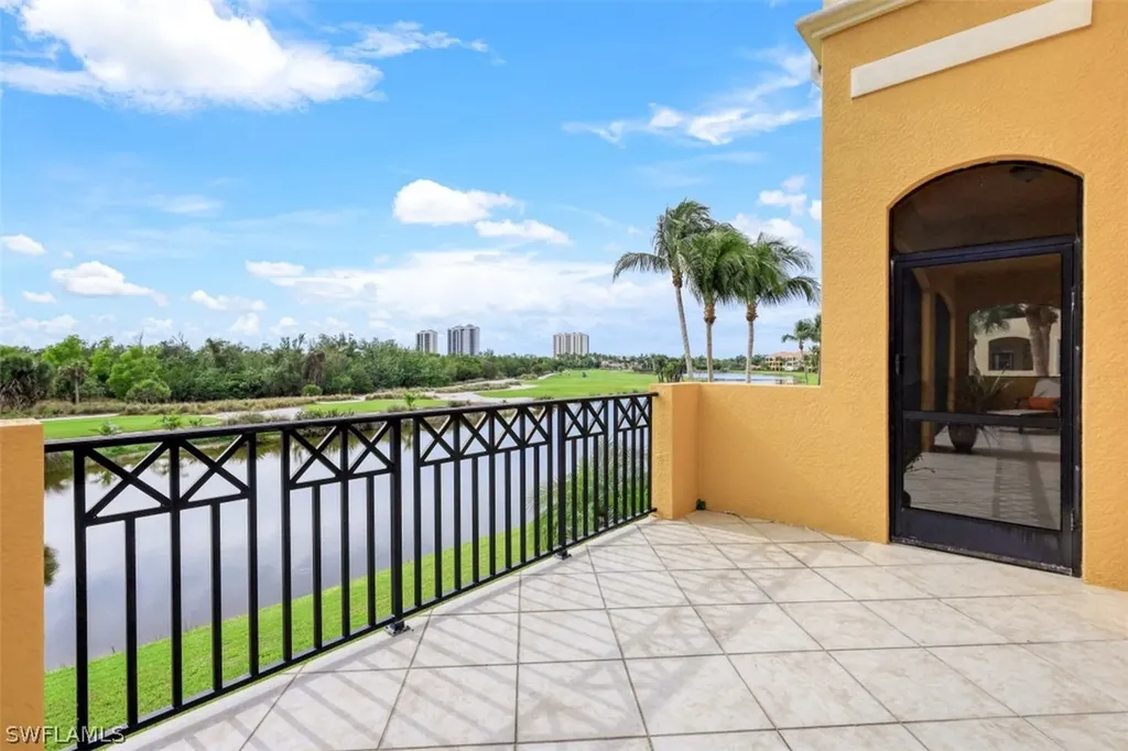 1466 Borghese Lane Naples FL 34114