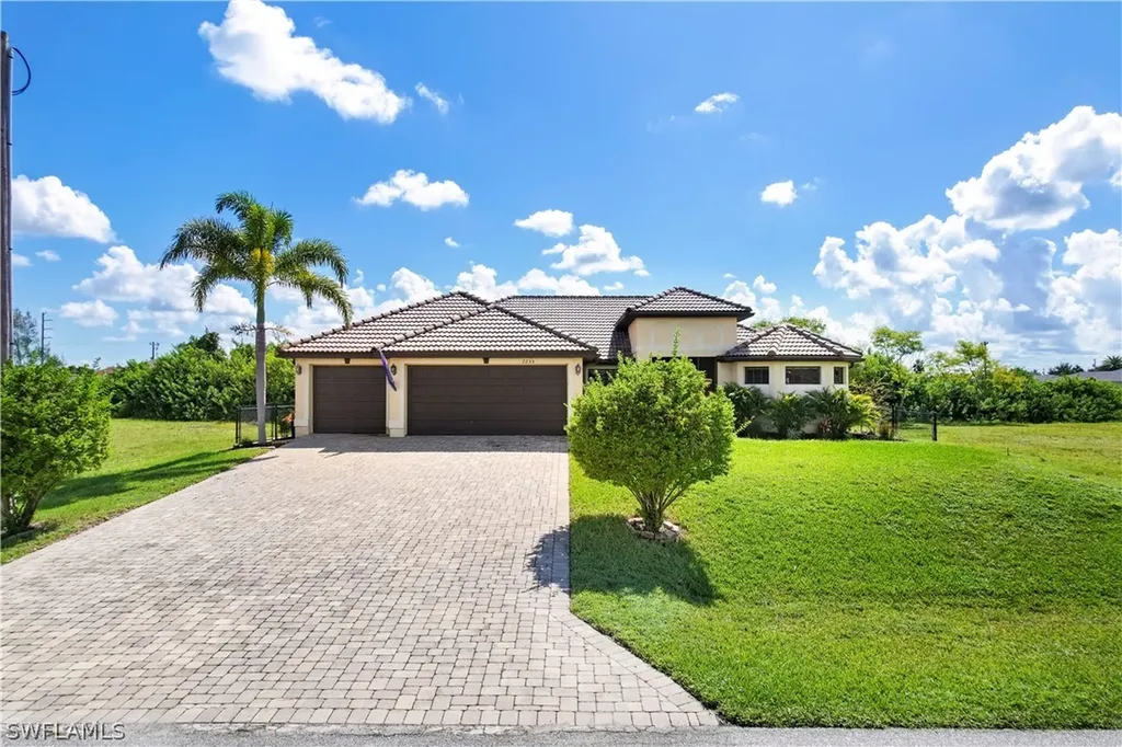 2235 NW 7th Avenue Cape Coral FL 33993