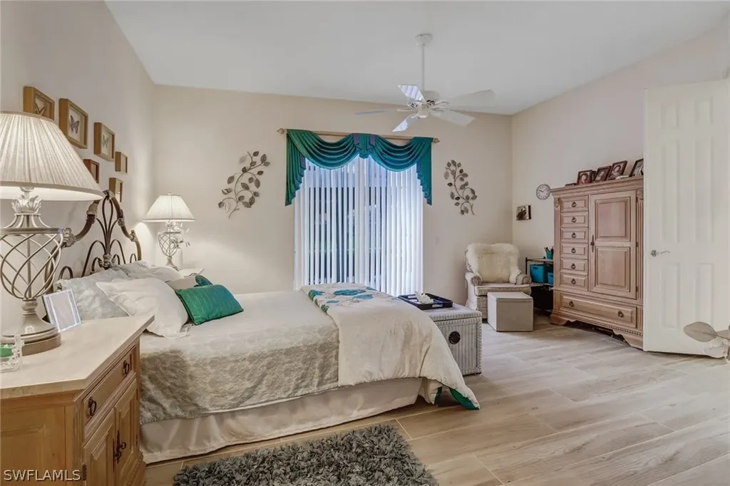 3444 Donoso Court Naples FL 34109