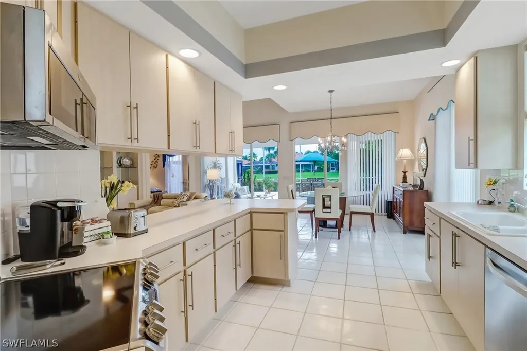 3444 Donoso Court Naples FL 34109