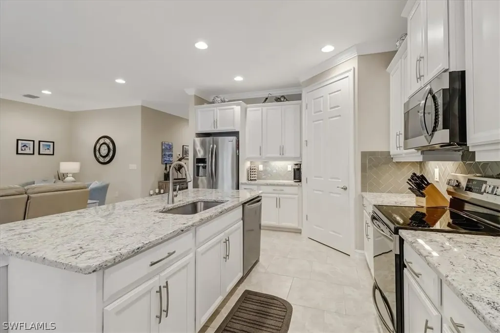 14628 Catamaran Place Naples FL 34114