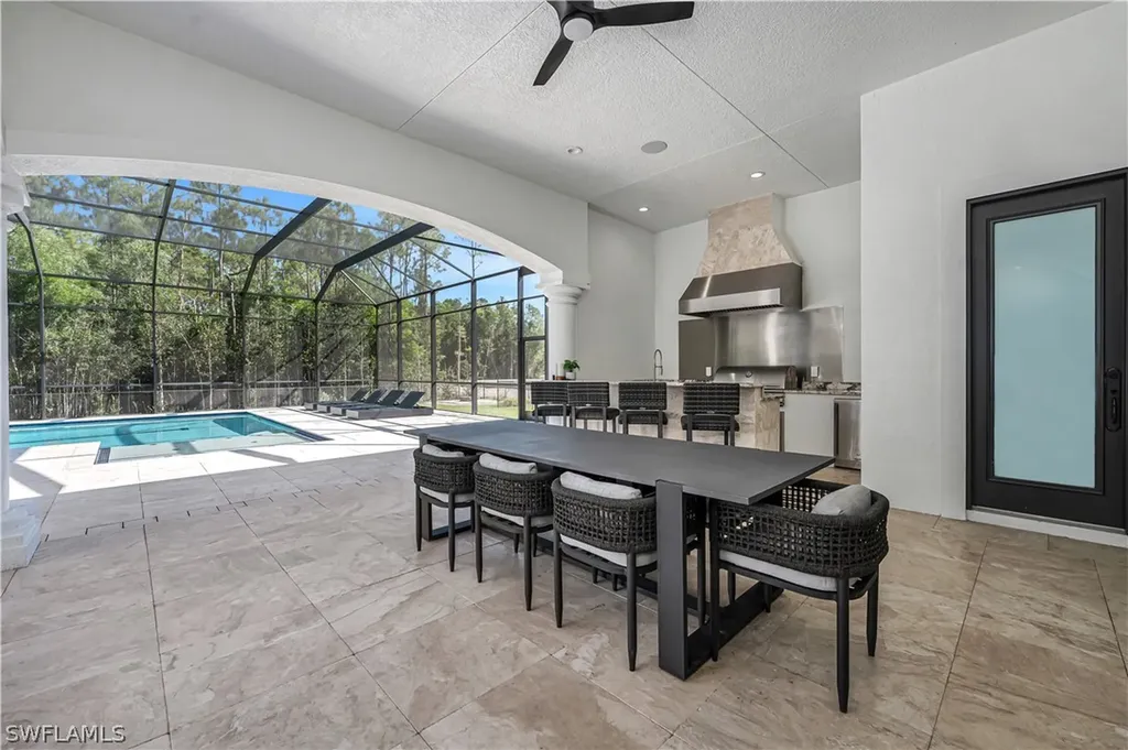 6689 Hunters Road Naples FL 34109