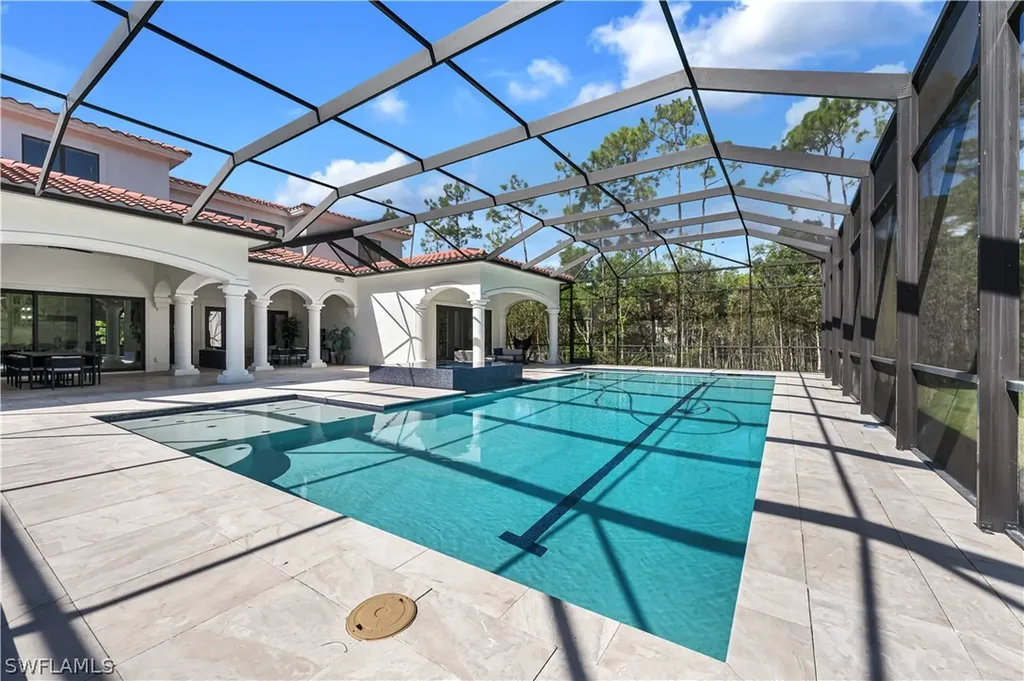 6689 Hunters Road Naples FL 34109
