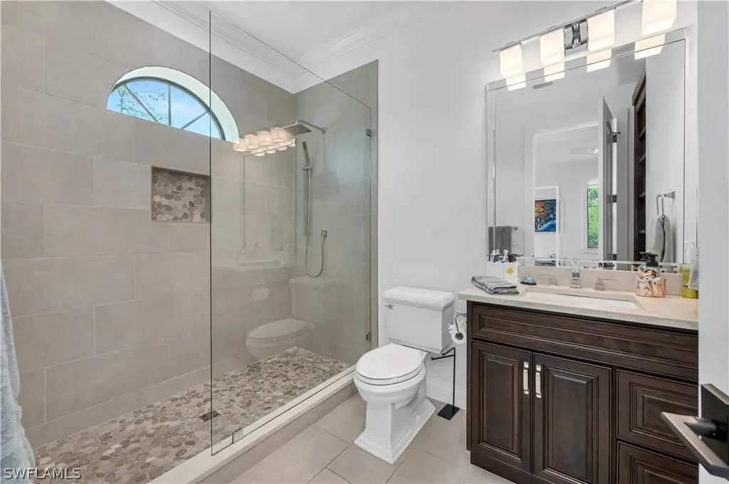 6689 Hunters Road Naples FL 34109