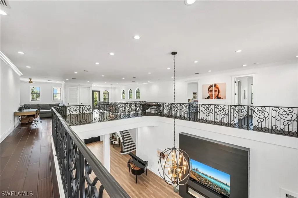 6689 Hunters Road Naples FL 34109