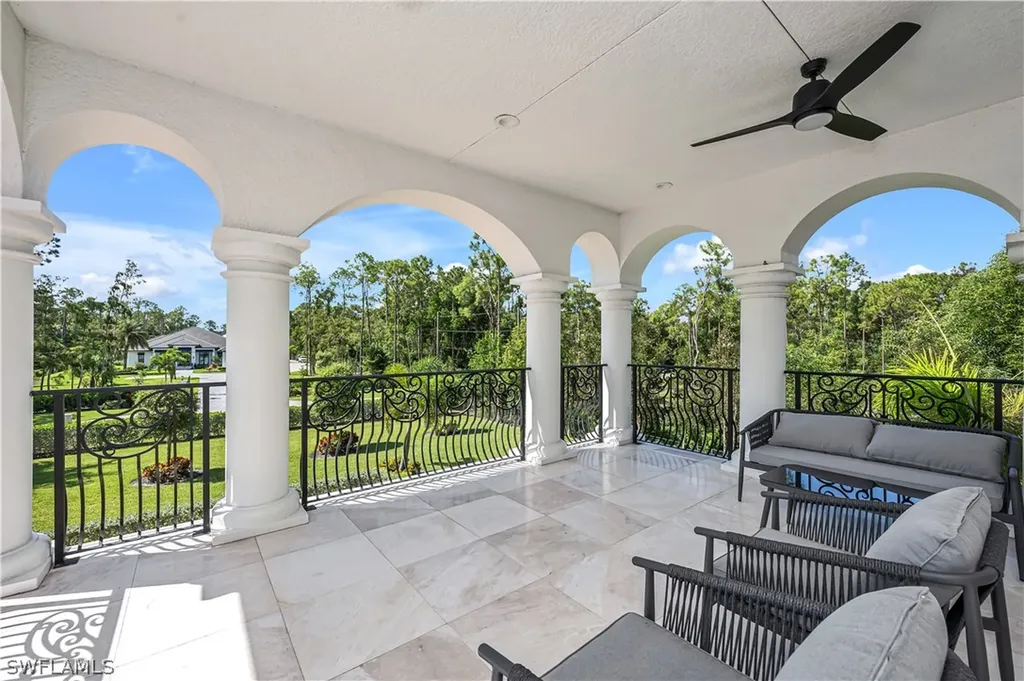 6689 Hunters Road Naples FL 34109