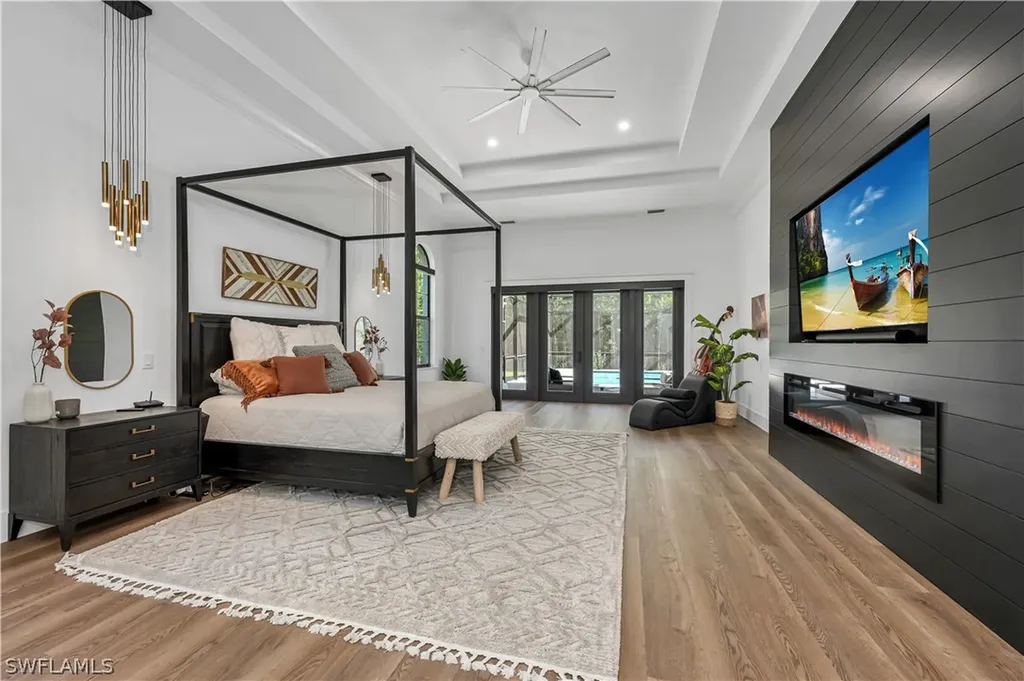 6689 Hunters Road Naples FL 34109