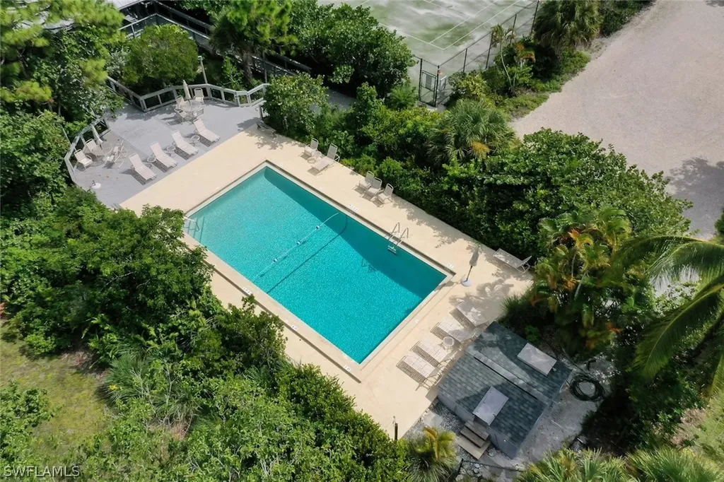 921 Strangler Fig Lane Sanibel FL 33957