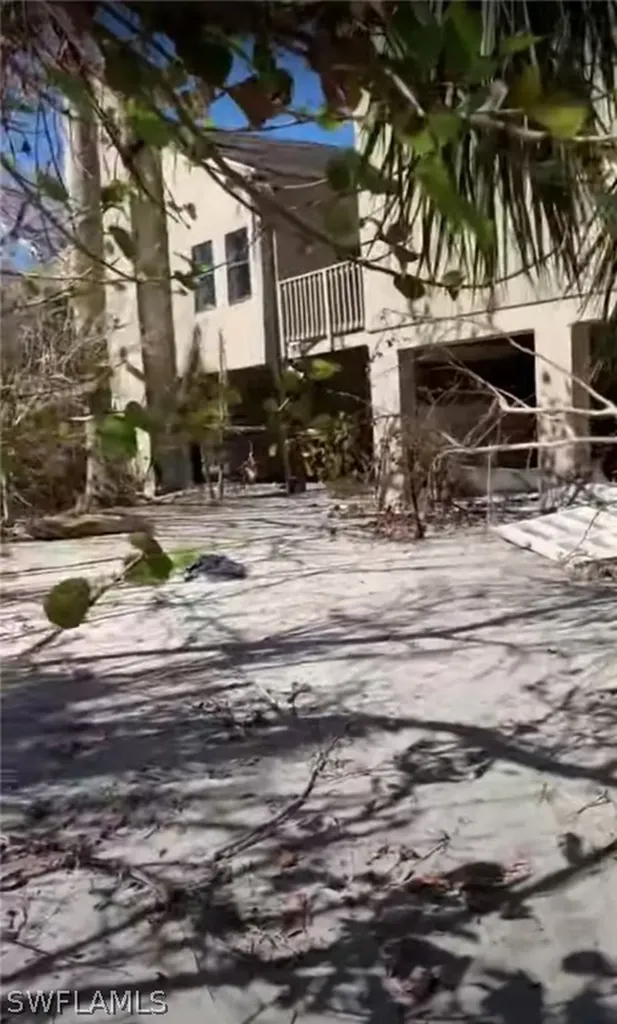 921 Strangler Fig Lane Sanibel FL 33957