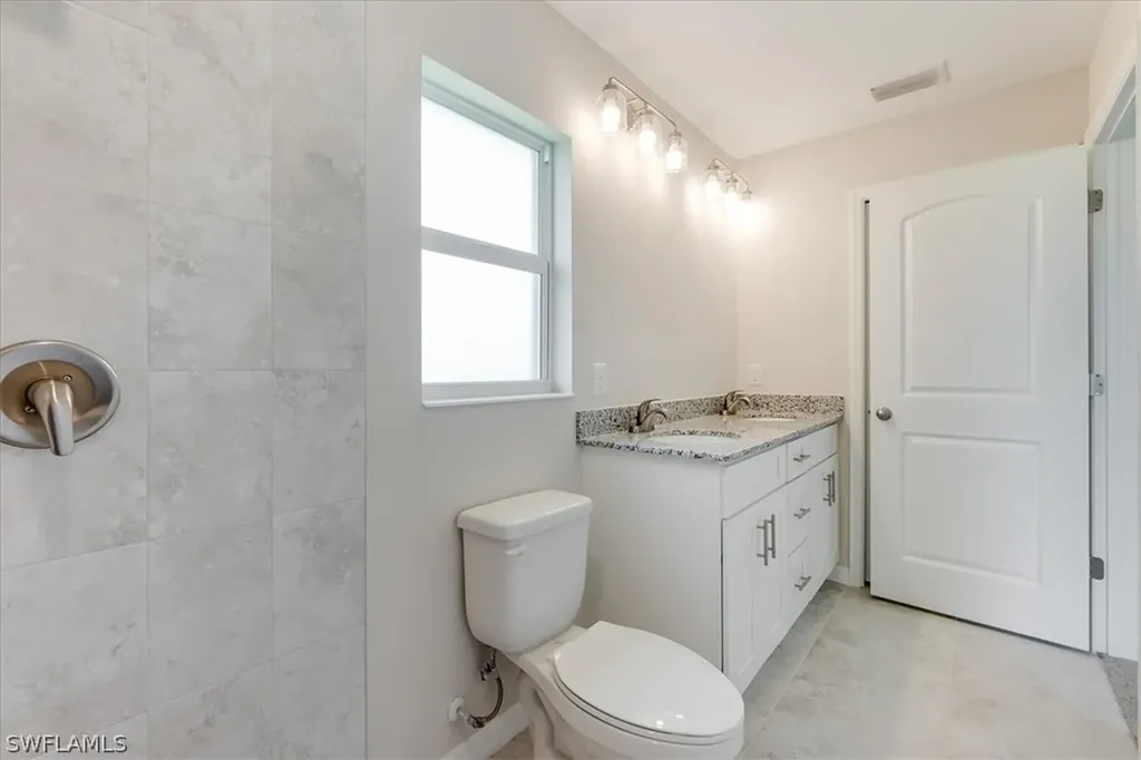 2528 NW 20th Avenue Cape Coral FL 33993