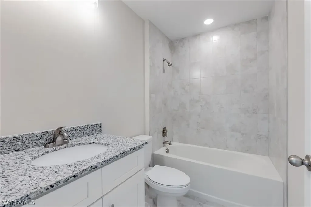 2528 NW 20th Avenue Cape Coral FL 33993