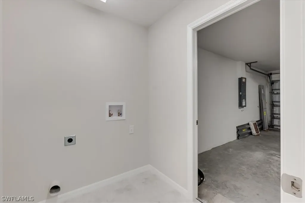 2528 NW 20th Avenue Cape Coral FL 33993