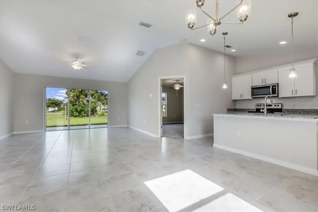 2528 NW 20th Avenue Cape Coral FL 33993