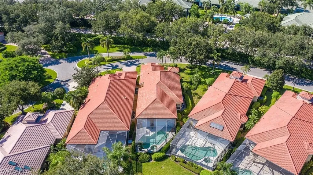 1021 Tierra Lago Way Naples FL 34119