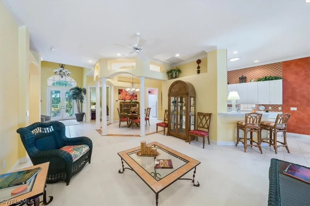 1021 Tierra Lago Way Naples FL 34119