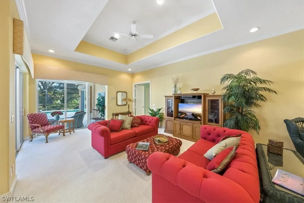 1021 Tierra Lago Way Naples FL 34119
