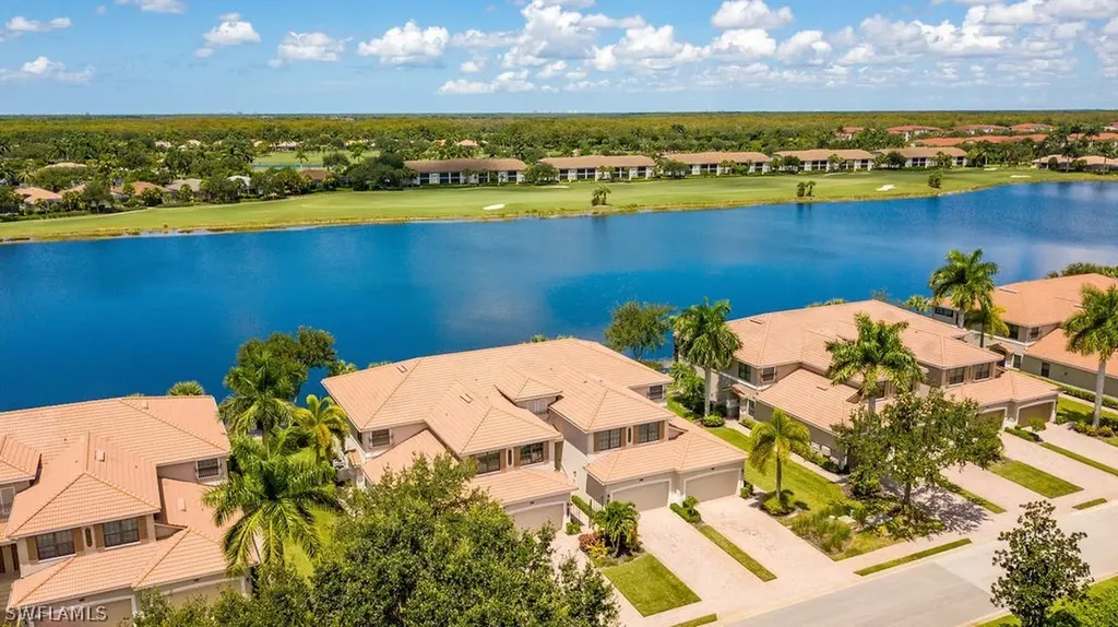 10482 Smokehouse Bay Drive Naples FL 34120