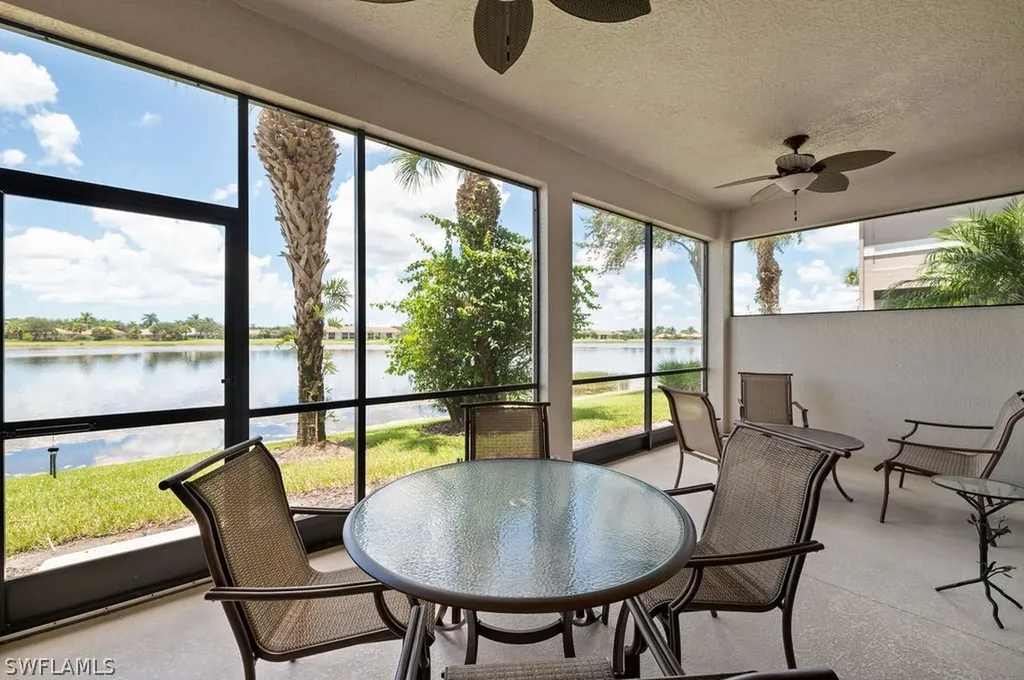 10482 Smokehouse Bay Drive Naples FL 34120
