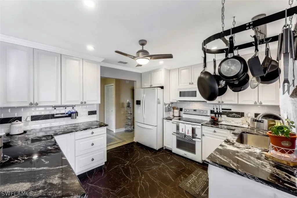5874 Wyldewood Lakes Court Fort Myers FL 33919