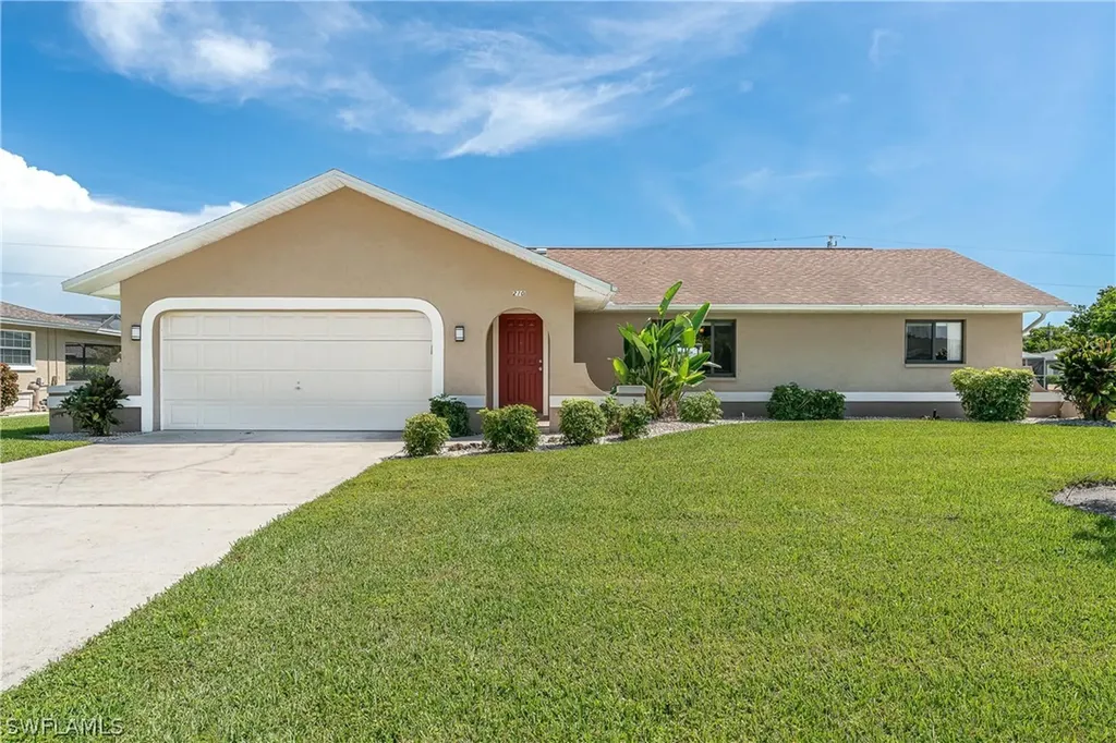 210 SW 38th Terrace Cape Coral FL 33914