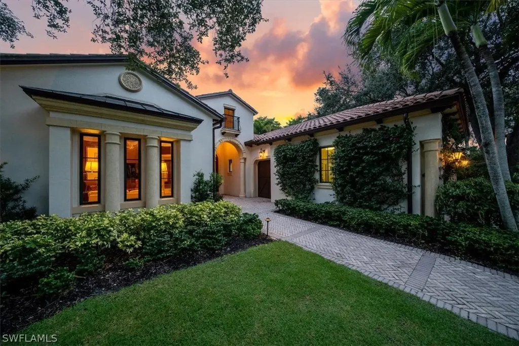 Naples FL, 1581 Marsh Wren Lane