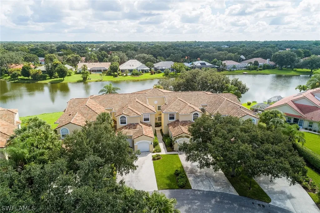 57 Silver Oaks Circle Naples FL 34119