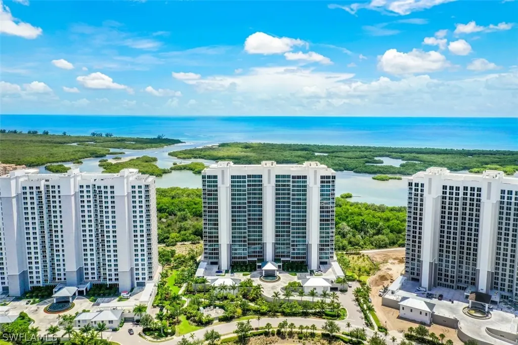 13925 Old Coast Road Naples FL 34110
