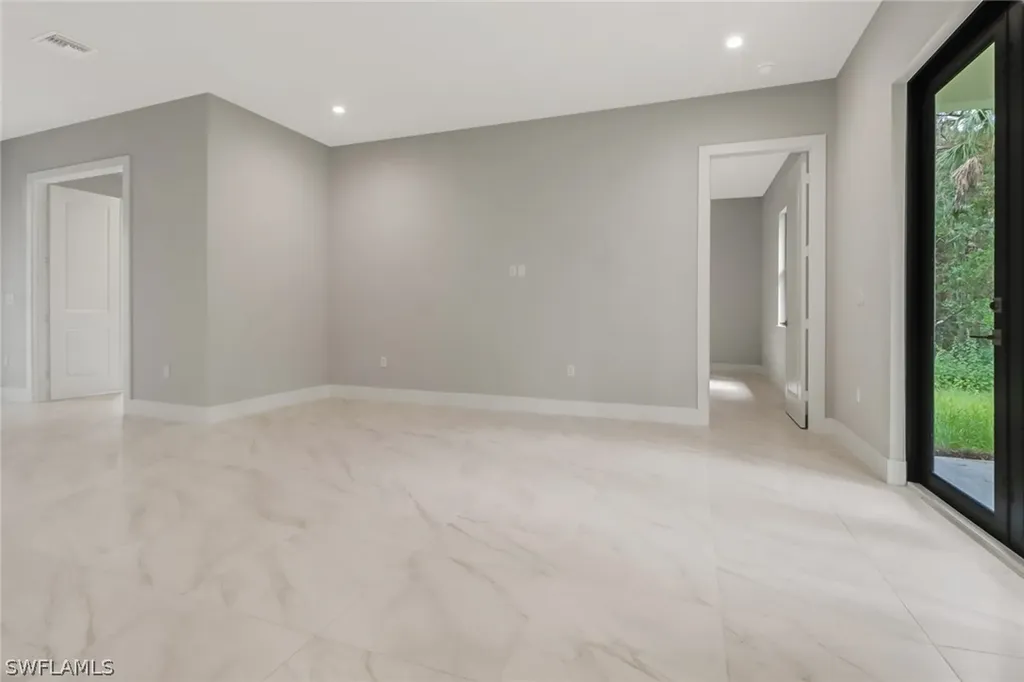 4410 8th Avenue SE Naples FL 34117