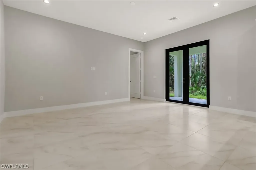 4410 8th Avenue SE Naples FL 34117