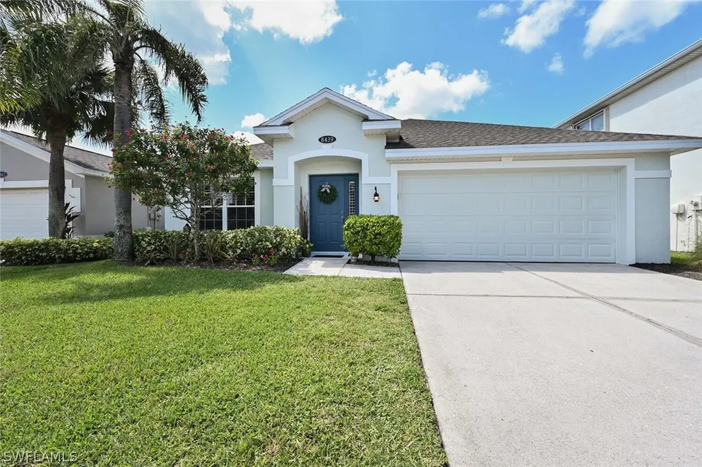 8439 Hollow Brook Circle Naples FL 34119