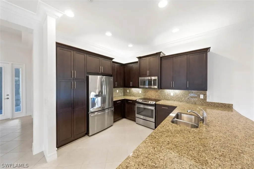 13491 Coronado Drive Naples FL 34109