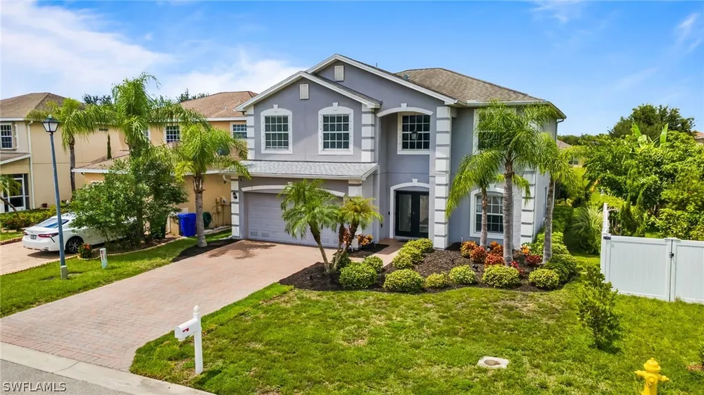 8197 Silver Birch Way Lehigh Acres FL 33971