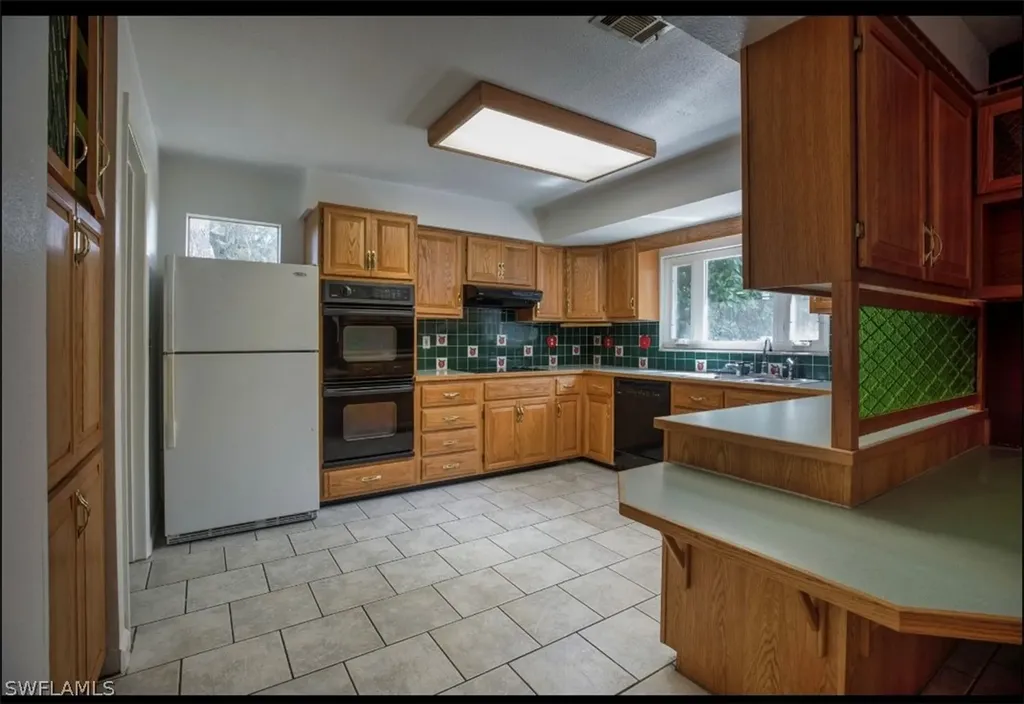 4020 S Edgewater Circle Labelle FL 33935