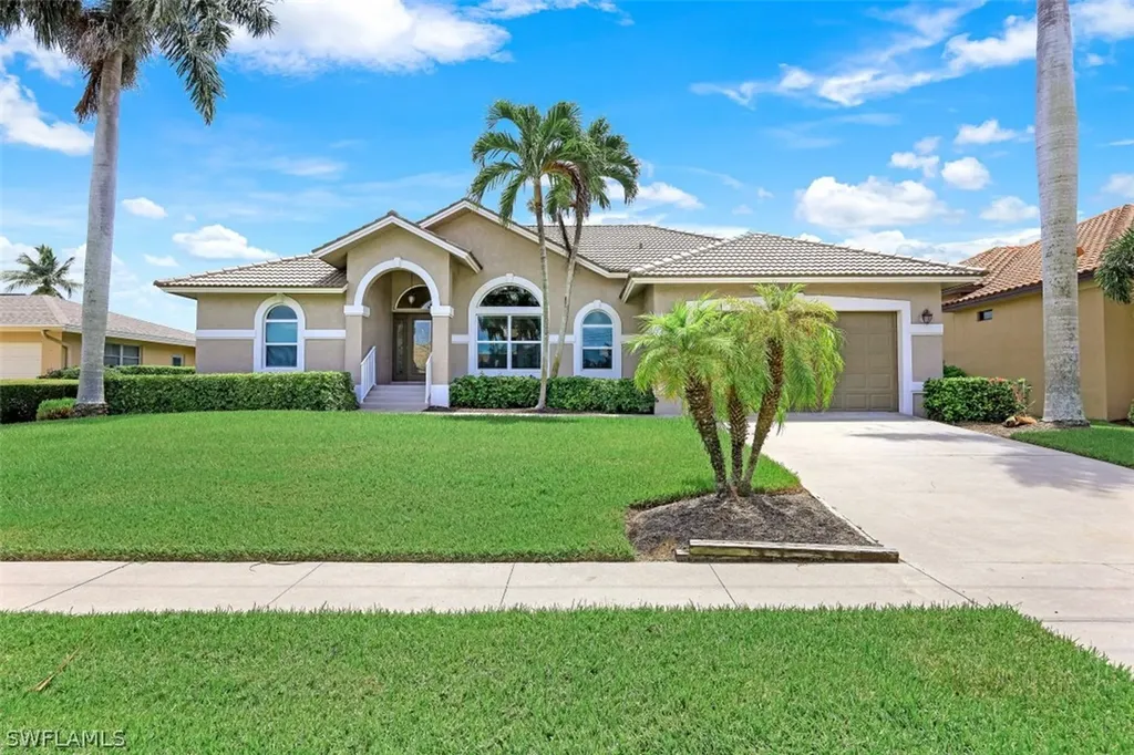 583 Seagrape Drive Marco Island FL 34145