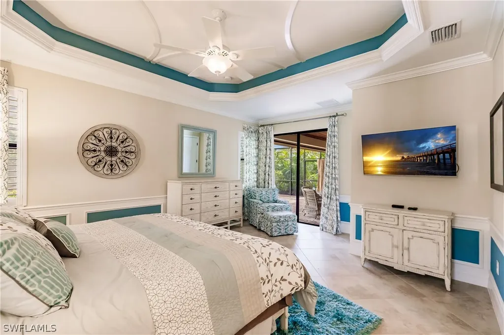 2862 Aviamar Circle Naples FL 34114