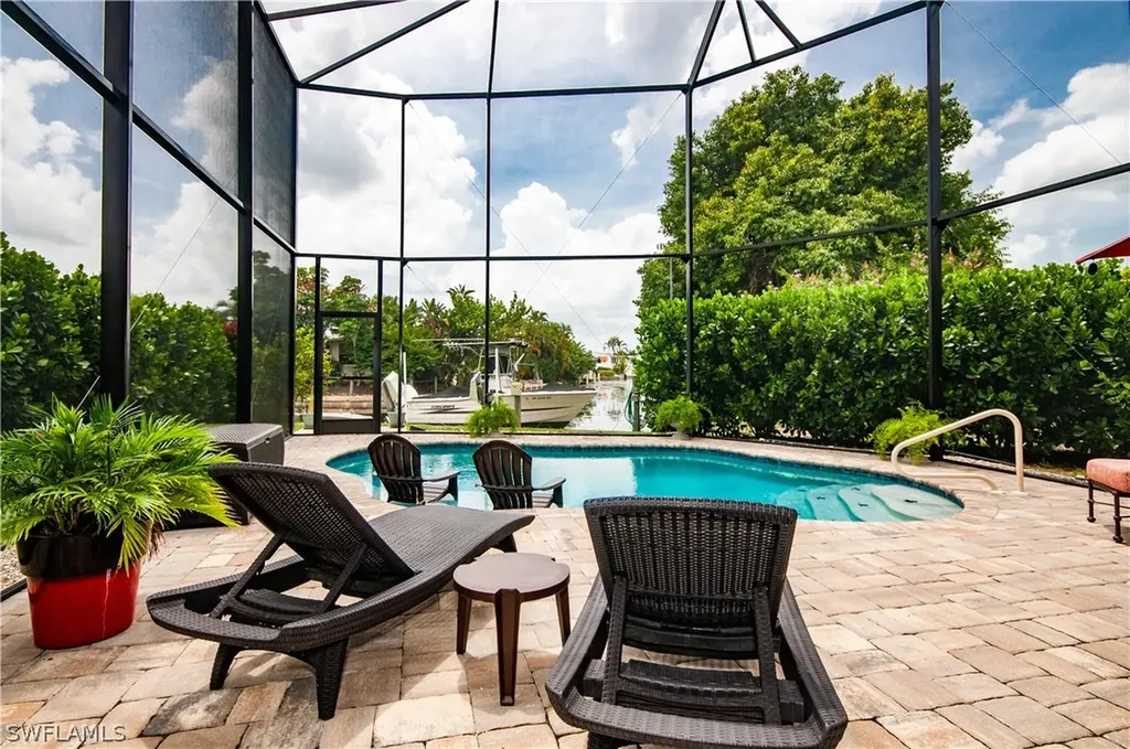 24500 Dolphin Street Bonita Springs FL 34134