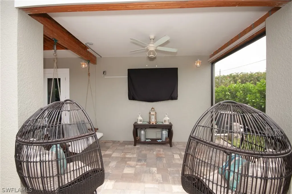 24500 Dolphin Street Bonita Springs FL 34134