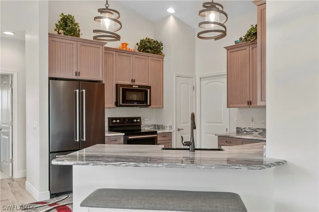 24500 Dolphin Street Bonita Springs FL 34134