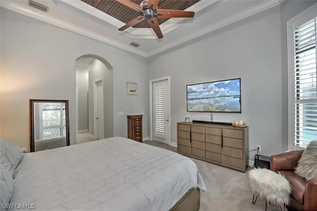 7485 Lantana Circle Naples FL 34119