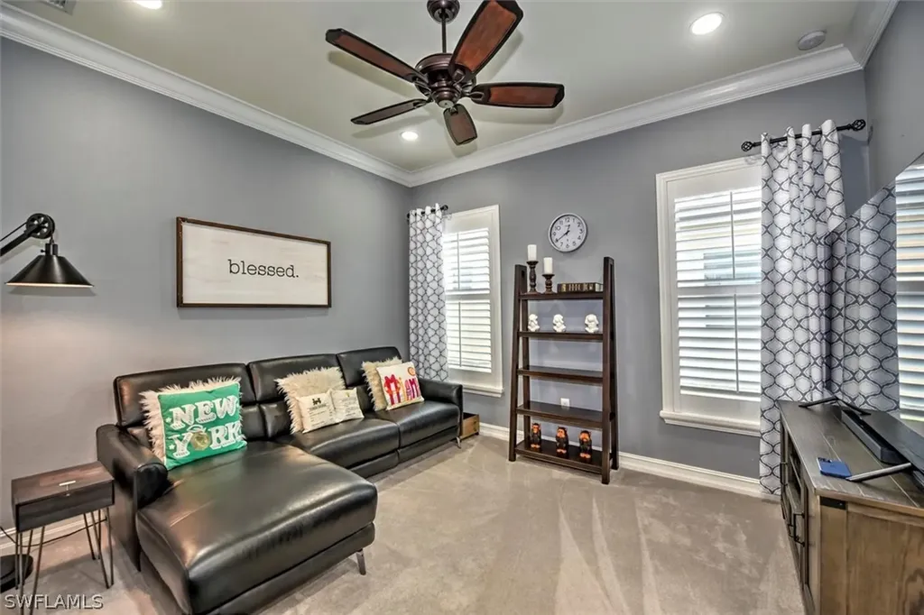 7485 Lantana Circle Naples FL 34119