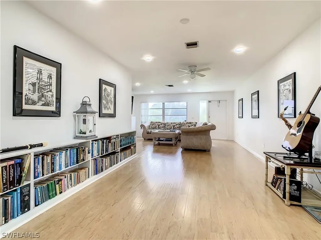 3933 12th Street N Naples FL 34103