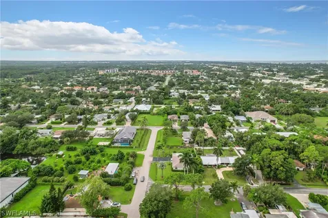 3933 12TH Street N Naples FL 34103