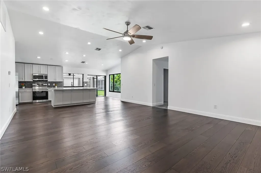 2310 SW 31st Lane Cape Coral FL 33914