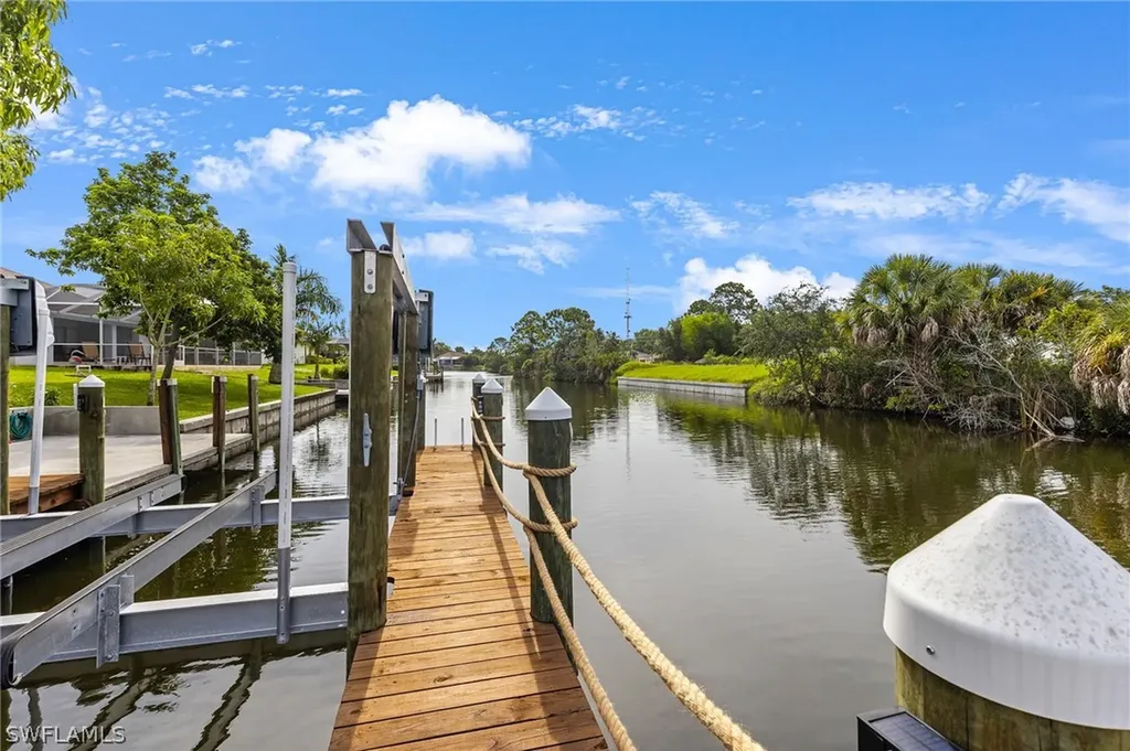 2310 SW 31st Lane Cape Coral FL 33914